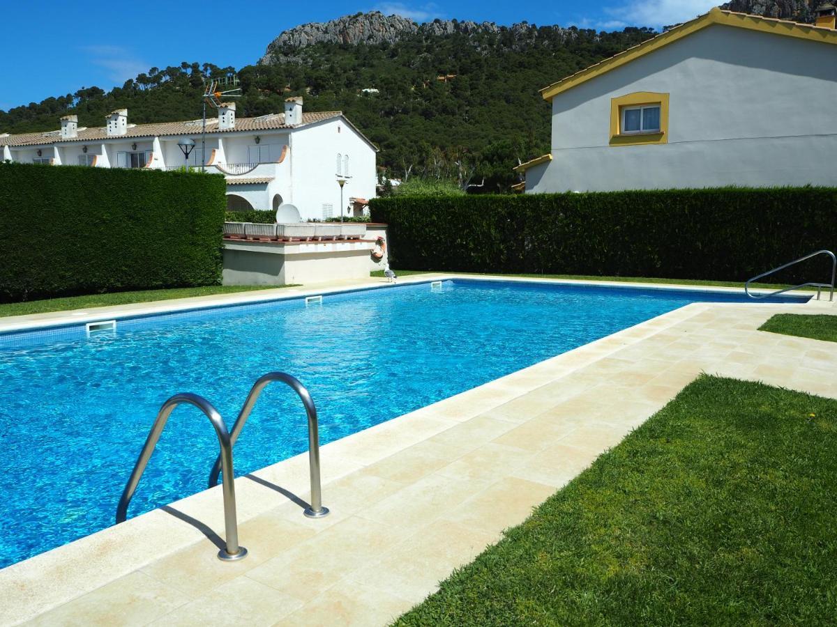 Villa Casa En L'Estartit, Piscina, Jardin Comunitario Exterior foto